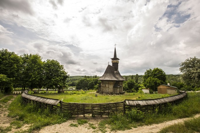 La Chiesa in legno, senza chiodi