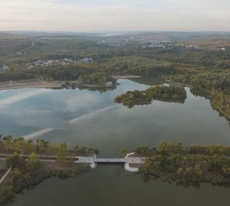 Un lago a forma di cuore, in Moldova